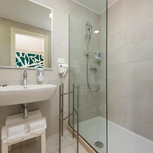 Apartahotel Le Piscine